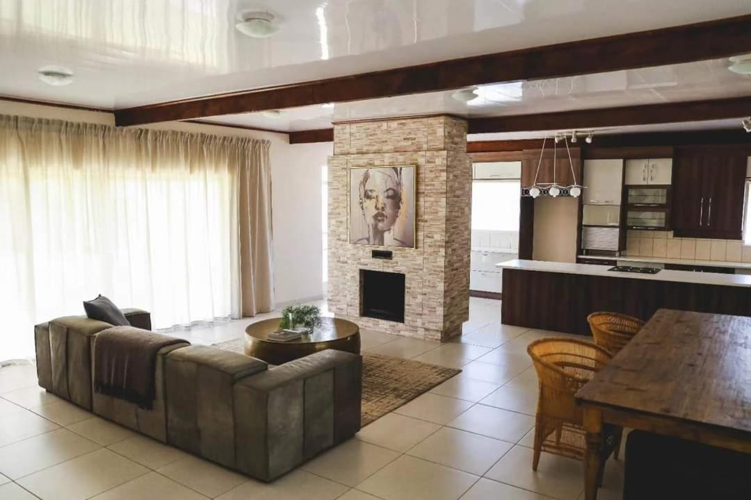Serendipity Boutique Guest House Welkom Bagian luar foto