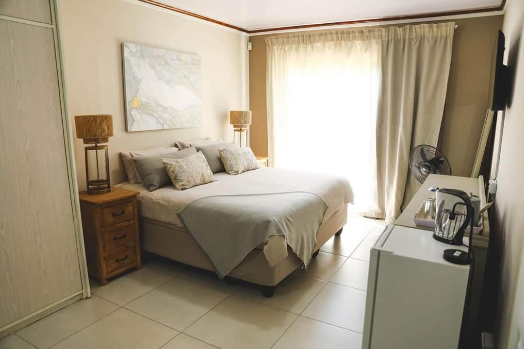 Serendipity Boutique Guest House Welkom Bagian luar foto